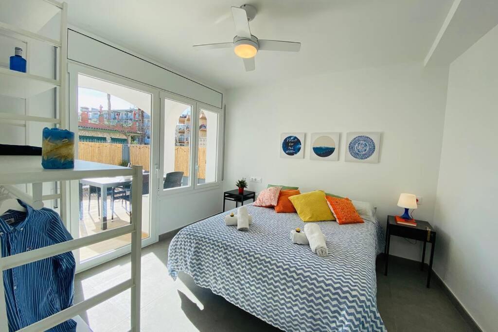 70 M2, Apartamento Cerca De La Playa, Apto Minusvalidos. Росас Экстерьер фото