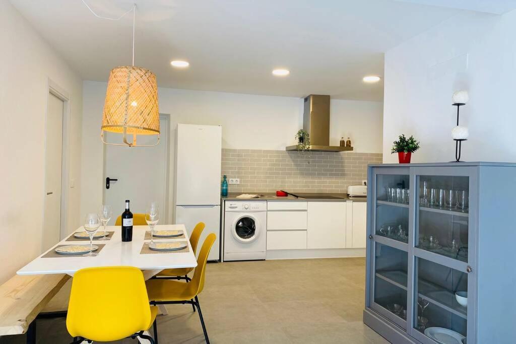 70 M2, Apartamento Cerca De La Playa, Apto Minusvalidos. Росас Экстерьер фото