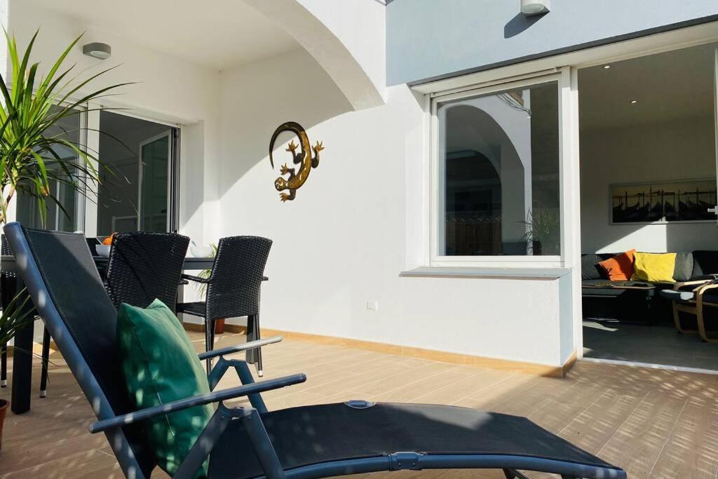 70 M2, Apartamento Cerca De La Playa, Apto Minusvalidos. Росас Экстерьер фото